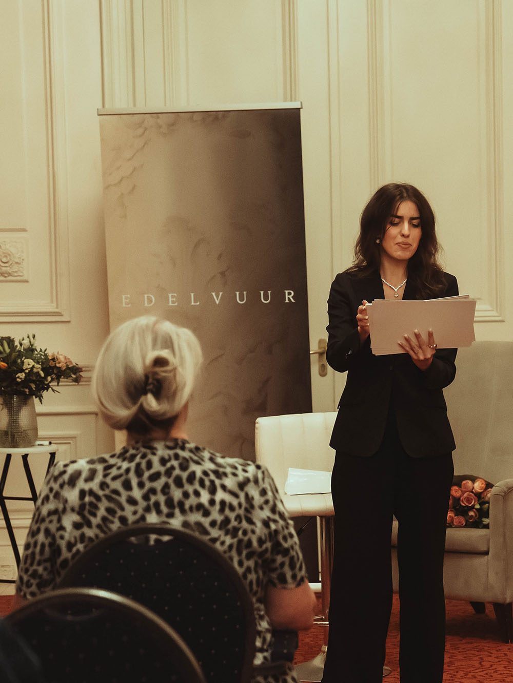 sjoukje voor publiek edelvuur sjoukje voor publiek edelvuur